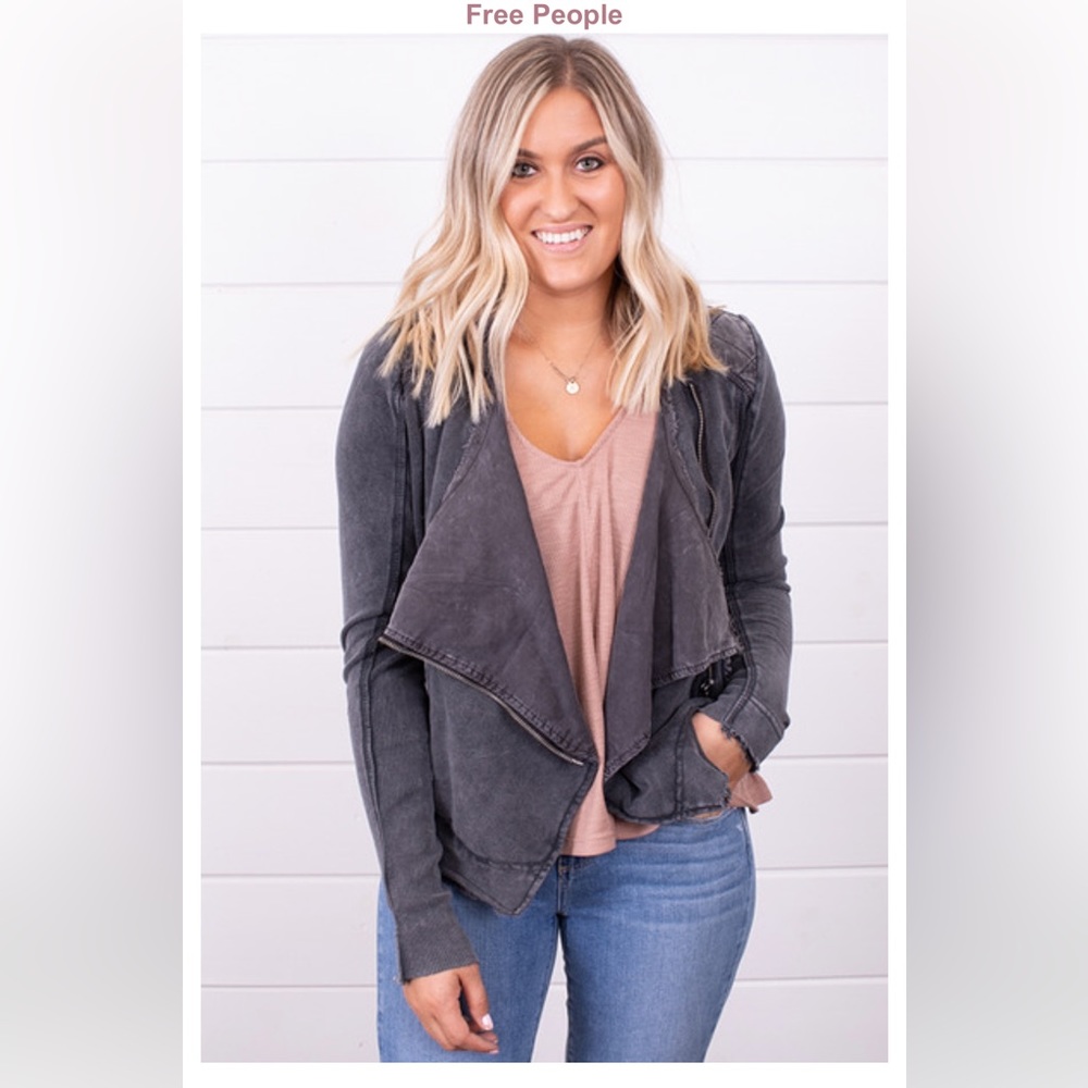 Free People Shrunken Moto jacket-Large